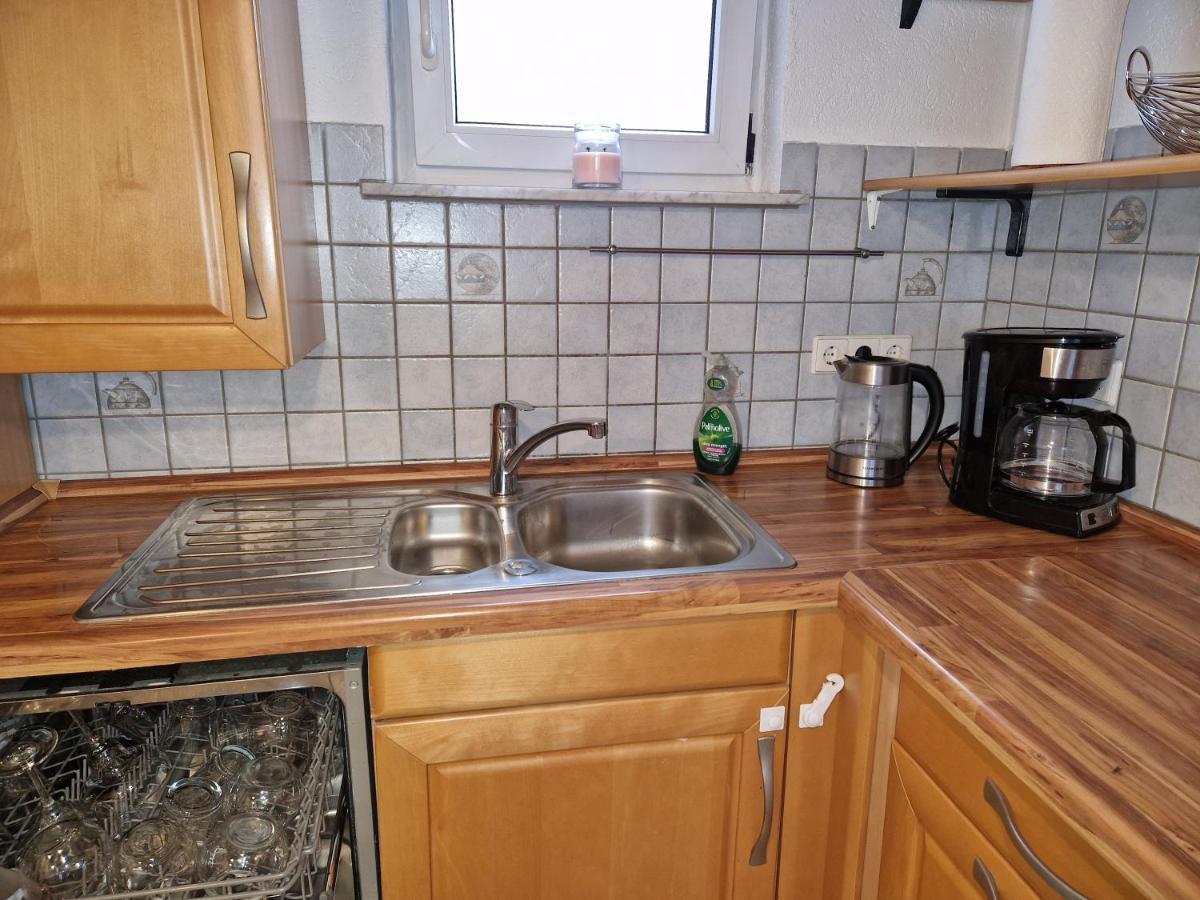 Ferienwohnung Blumenshein Bei Speyer Karlsruhe Familienfreundlich 5 Pers Zeiskam Exterior foto